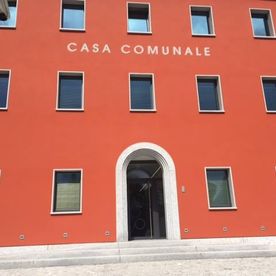 tende a lamelle oscuranti - casa comunale - Fratelli Giamboni Sagl - Malvaglia - Ticino